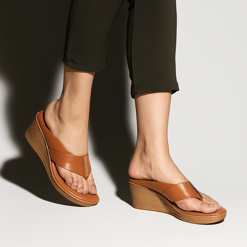 Llaria- Thong Sandals