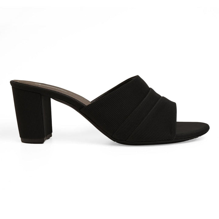 Matte Black Block Heel Sandals