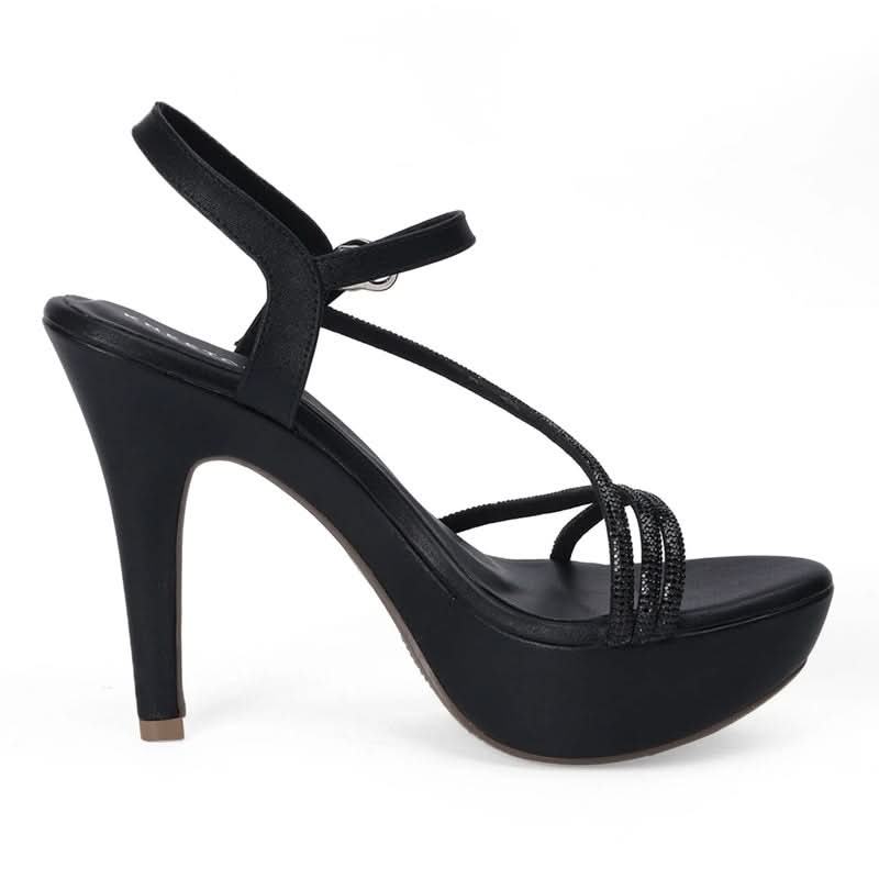 Vivien - Black Stilettos