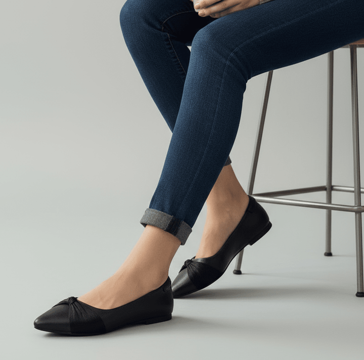 Comfortable Black Pointed-Toe Ballerinas
