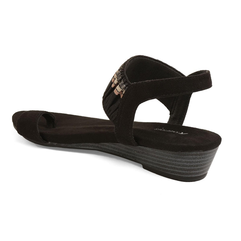 Black Striped Wedge One-Toe Sandals